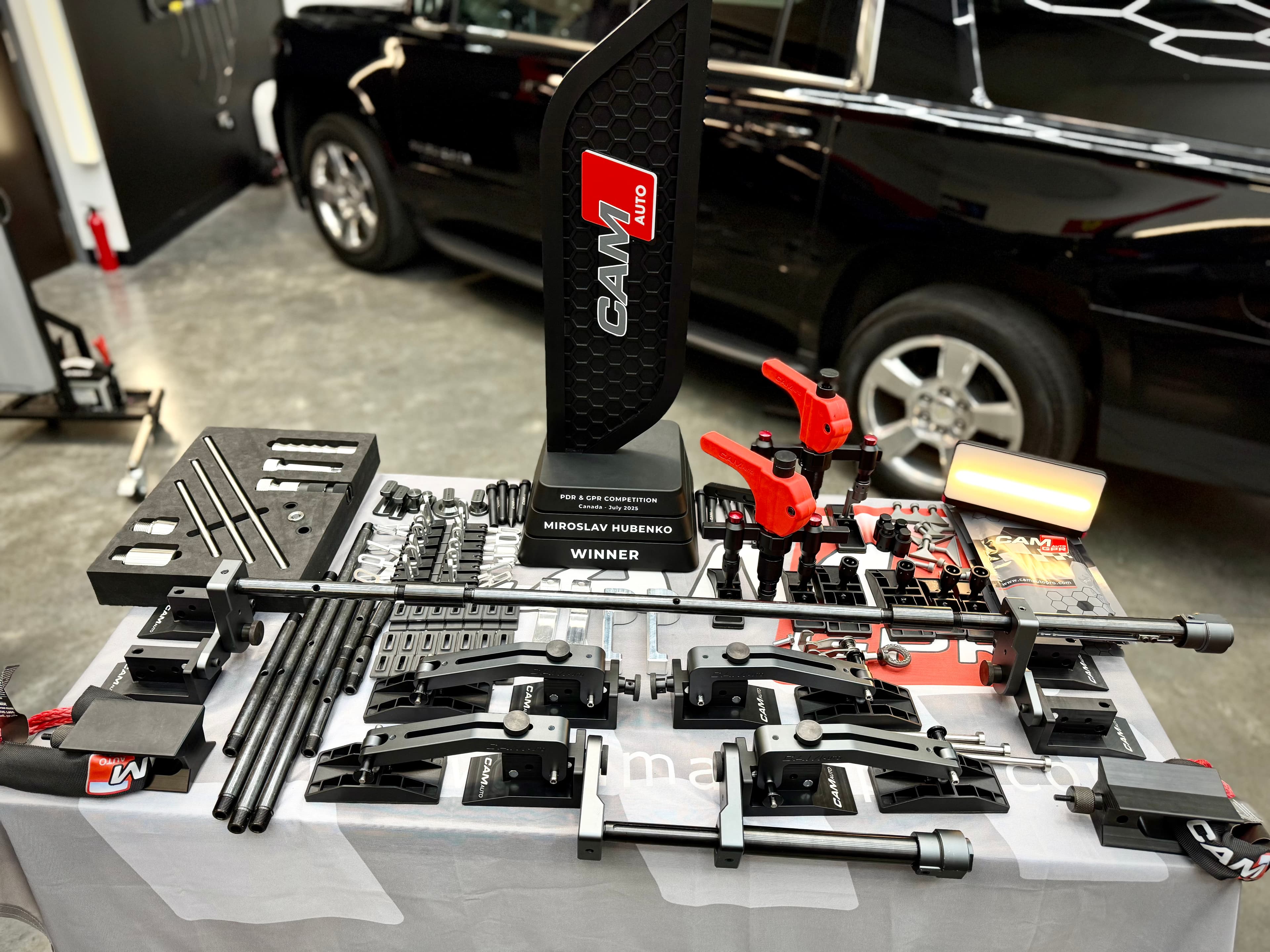 The winning tools and trophy